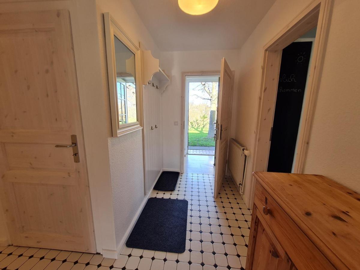 Ferienhaus Ellen, Eg Whg Utersum ภายนอก รูปภาพ